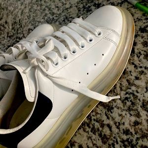 Alexander Mcqueens black and white